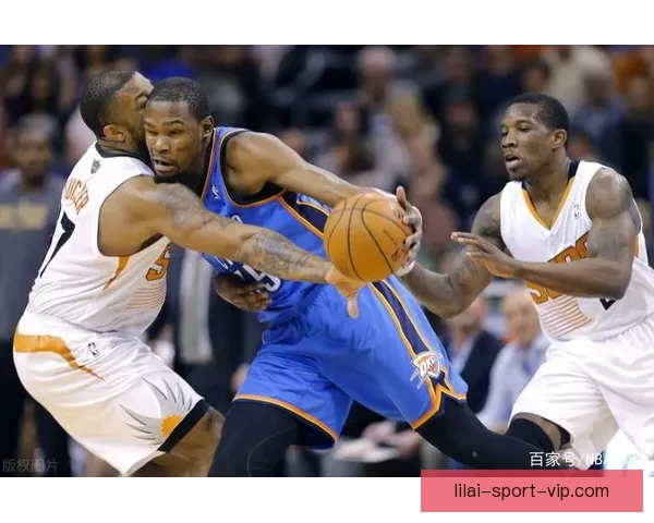 以化学反应比喻球队阵容调整球员尝试寻找最佳默契